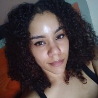 AngieKnowles' Offline Chat Room