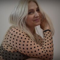 Offline chatovací místnost Amelia_Candy