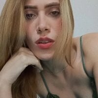 ElianaSuares webcam model