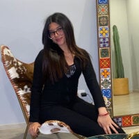 Queen__Love webcam model