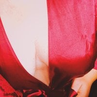 hornyashxx's Offline Chat Room