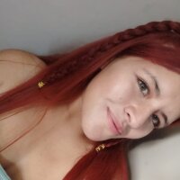 sophie_lov Adlı Modelin Çevrimdışı Sohbet Odası