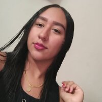 pielcanela2216's Offline Chat Room