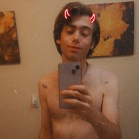 Chriscorner's Offline Chat Room