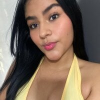 daringxxxhot webcam model