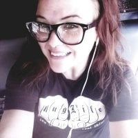 greeneyedbaby's Offline Chat Room