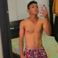 chuy_hot2's Profile Pic
