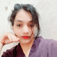 Honey_lily-93 webcam model