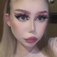 Gina_fufiash_ Adlı Modelin Çevrimdışı Sohbet Odası