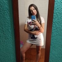 Sala de chat offline de Nicolle_Petiteen
