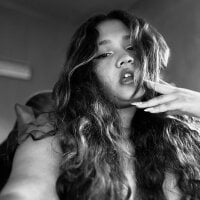 isa_salvatore_ webcam model