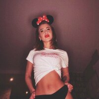 MadisonMcqueen's Offline Chat Room