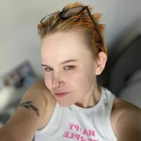 Pinky-lolly's Offline Chat Room