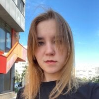 VanessaBlowfn Offline chat-huone