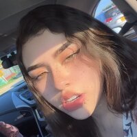 AmberWise's Offline Chat Room