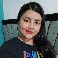 nia_thompsom webcam model
