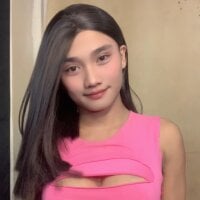 Petite_HugeCock webcam