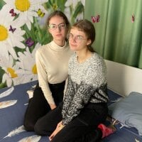 NadinPauela offline chatrum