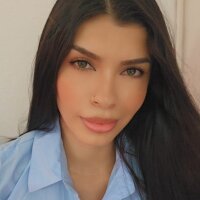 KattyM18 Adlı Modelin Çevrimdışı Sohbet Odası