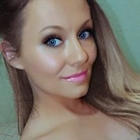 mandycandy18's Offline Chat Room