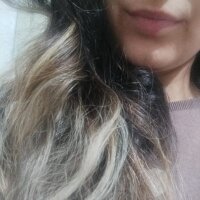 Esmerelisa fully nude on webcam for live porn video chat