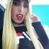 kendallsex12's Offline Chat Room