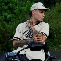 Axel_Blazee_ webcam