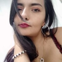 emma_luxy