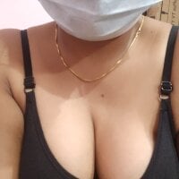 Lovlycouple1 webcam