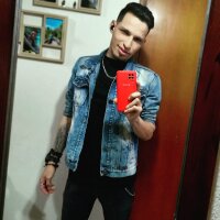 zoe_egil's Offline Chat Room