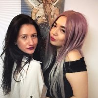 JessyAndChloe's Offline Chat Room
