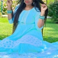 Love-pari09Live Webcam