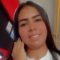 MissCharmy's Offline Chat Room