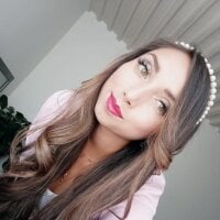 Alli_sweet Adlı Modelin Çevrimdışı Sohbet Odası