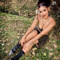 baddie_delayla model avatar