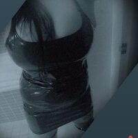 Clarissaroseyplus1 webcam