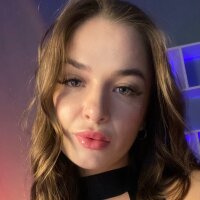 YasmineWest's Profile Photo