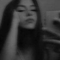 Selenyaredgirl