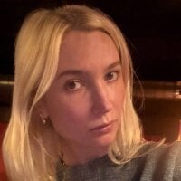 KisJeni webcam model