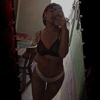 astriid_moon webcam
