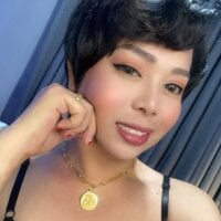 femininetranscummer webcam