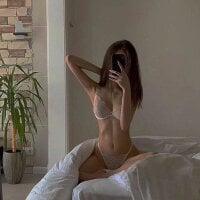 AniSkyy webcam model