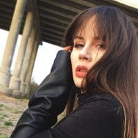 Rita_Evans 오프라인 채팅방