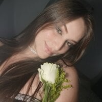 taniaqueen18 model avatar