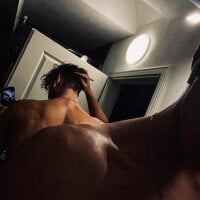 Sweden_Brian webcam model