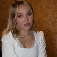غرفة دردشة ArielBrent دون اتصال