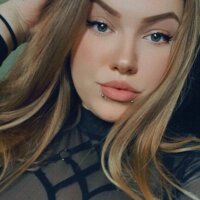 FreyaFetishX Chat Room offline