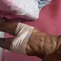 pikacu21 from Stripchat