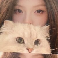 ronronner233 webcam model