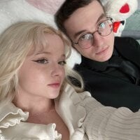 RuneandQuartz webcam model